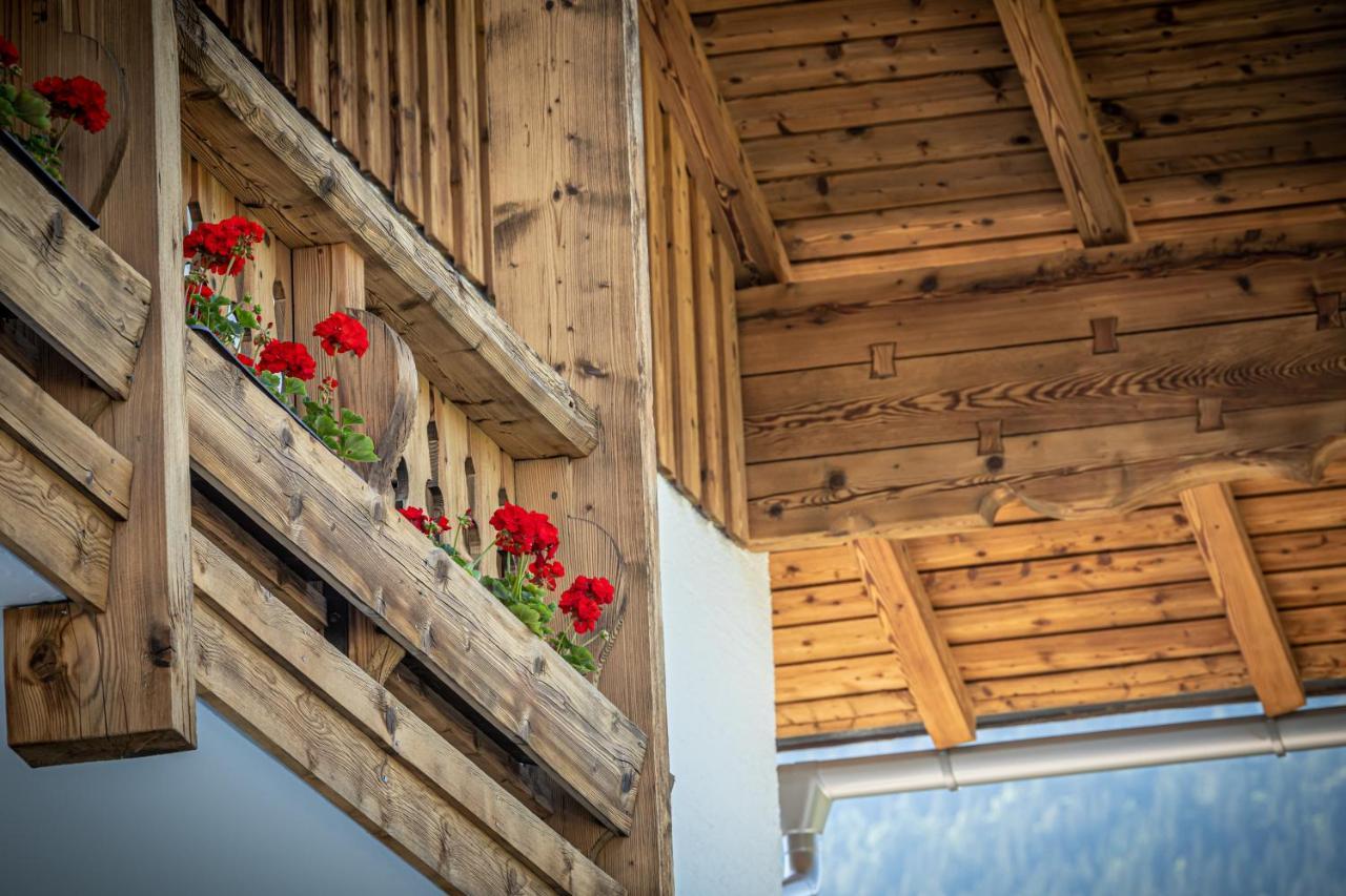 Home-Hotel Salzberg Берхтесгаден Екстериор снимка Detail of the house